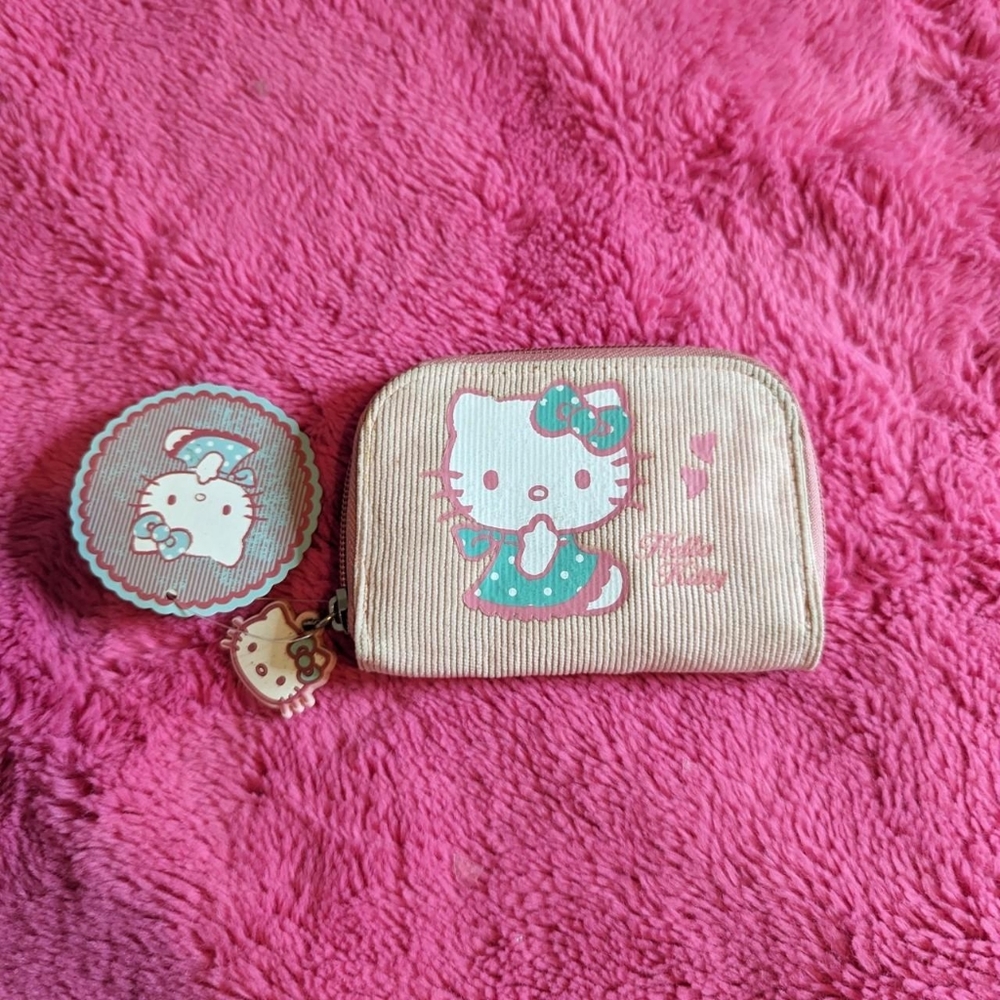 hello kitty 2012 walletcurduroy